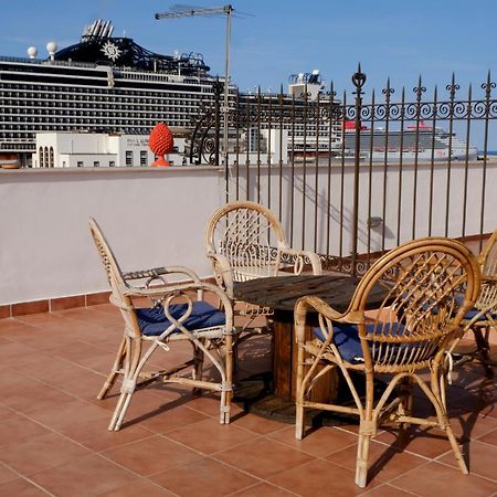 Attico Con Terrazza Sul Porto Daire Palermo Dış mekan fotoğraf