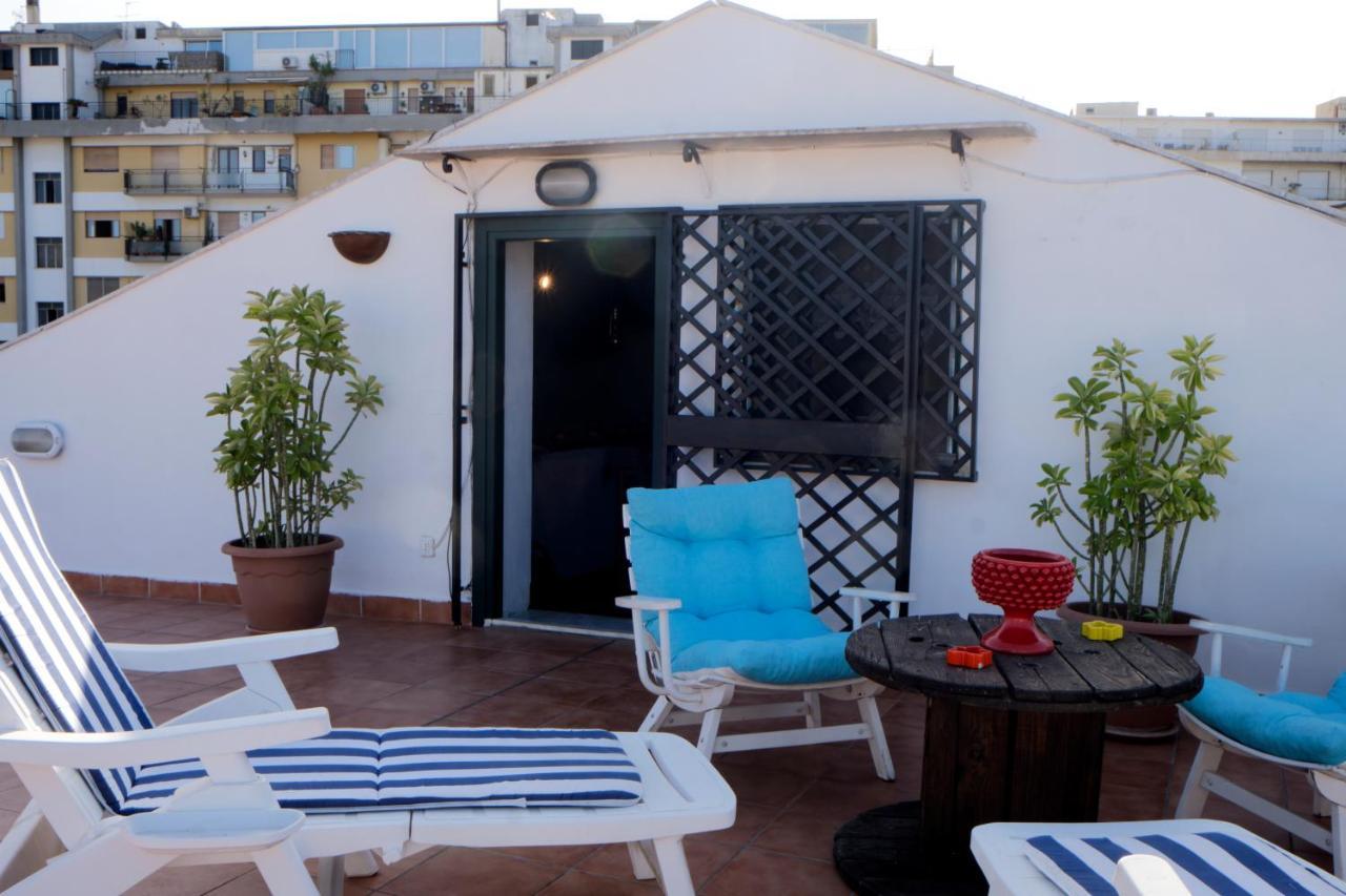 Attico Con Terrazza Sul Porto Daire Palermo Dış mekan fotoğraf