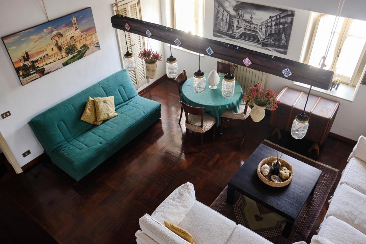 Attico Con Terrazza Sul Porto Daire Palermo Dış mekan fotoğraf