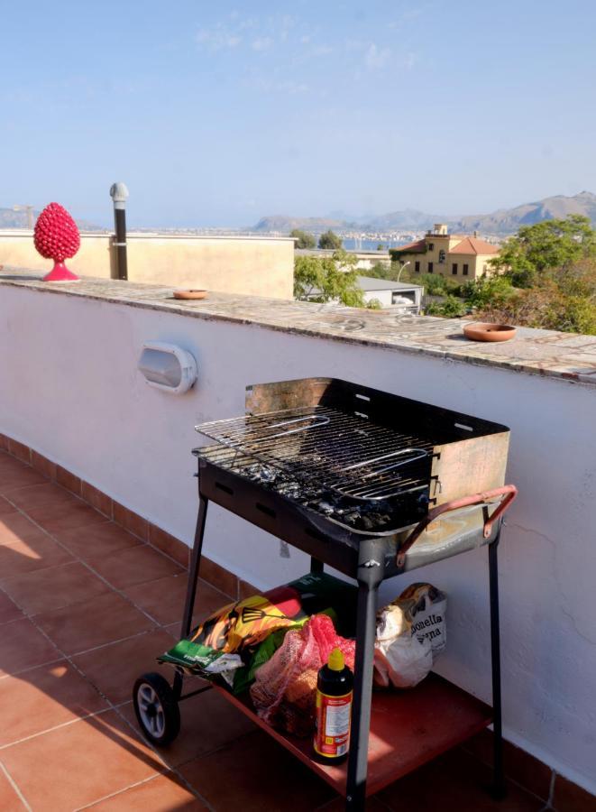 Attico Con Terrazza Sul Porto Daire Palermo Dış mekan fotoğraf